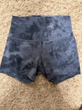 lululemon athletica 6’ High-Rise Tie-Dye Bike Shorts - Charcoal Grey